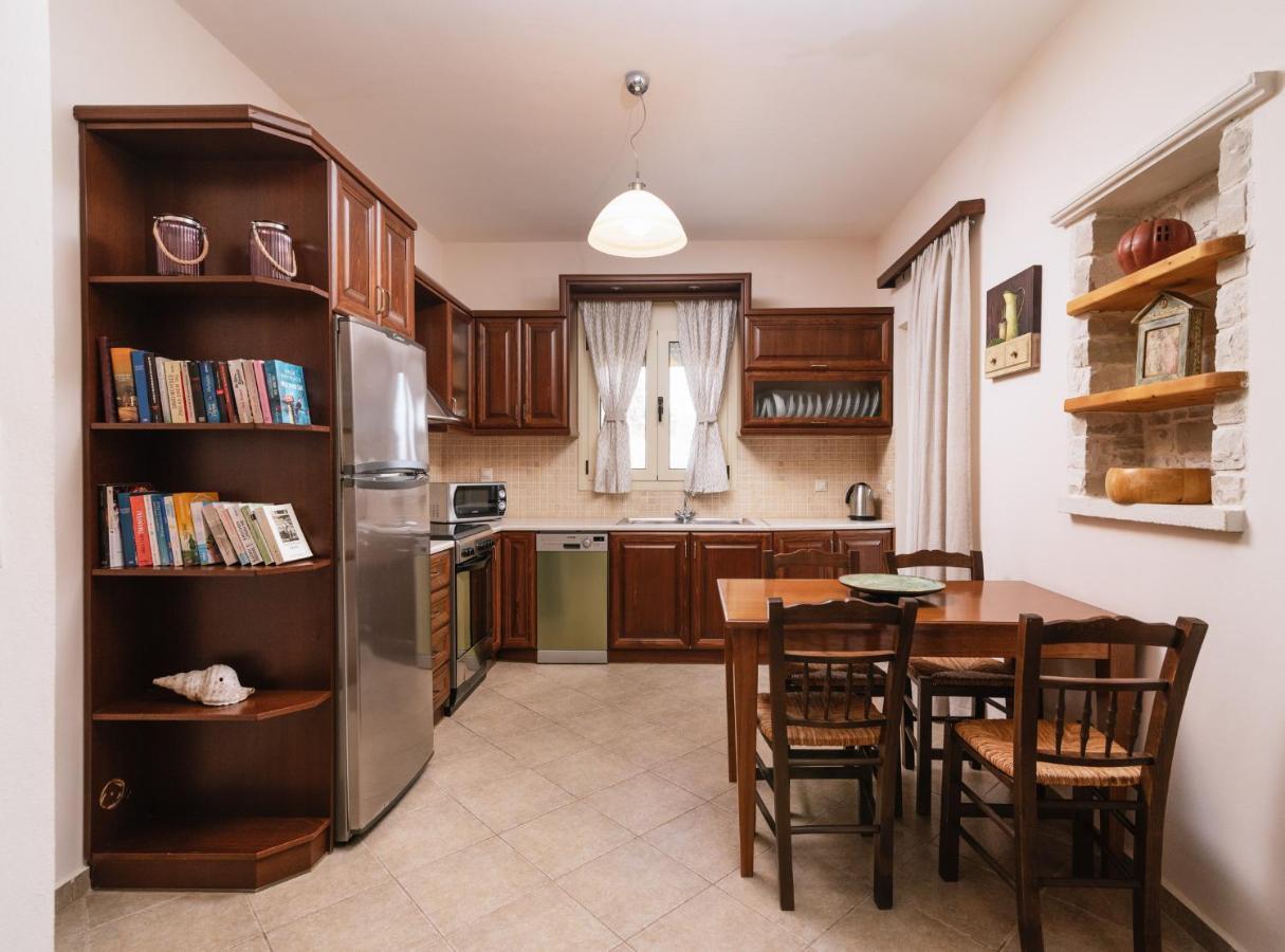 Villa Eleni Pitsidia Esterno foto